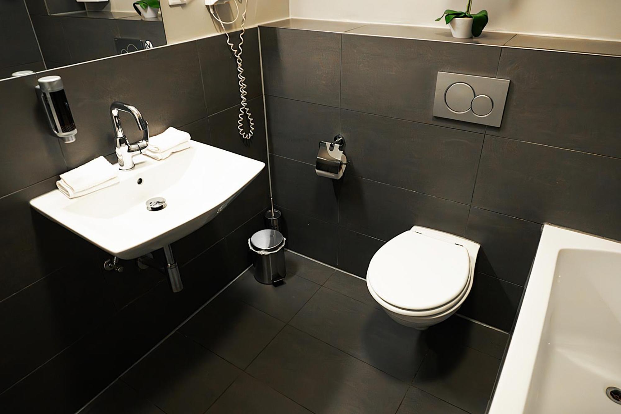 Liro Apartments Jaegerstrasse Крефелд Екстериор снимка